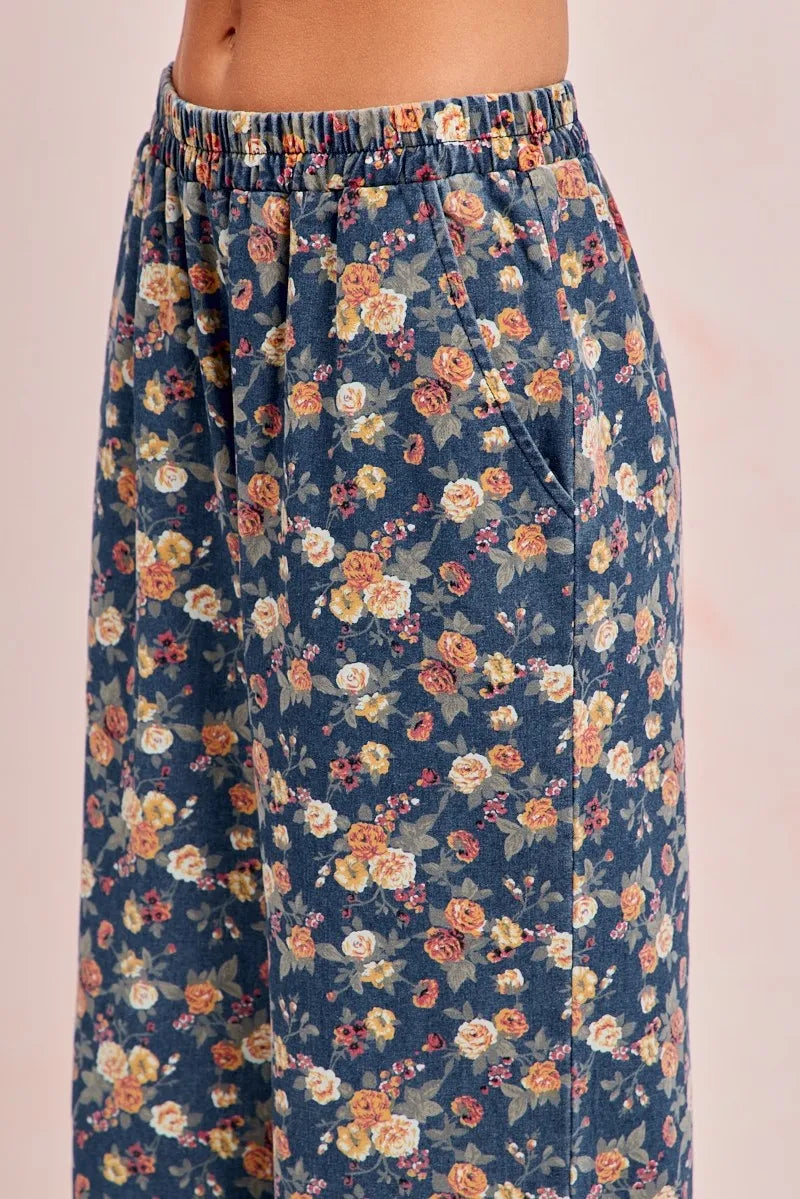 BiBi Washed Floral Print Wide Leg Jeans - kinko
