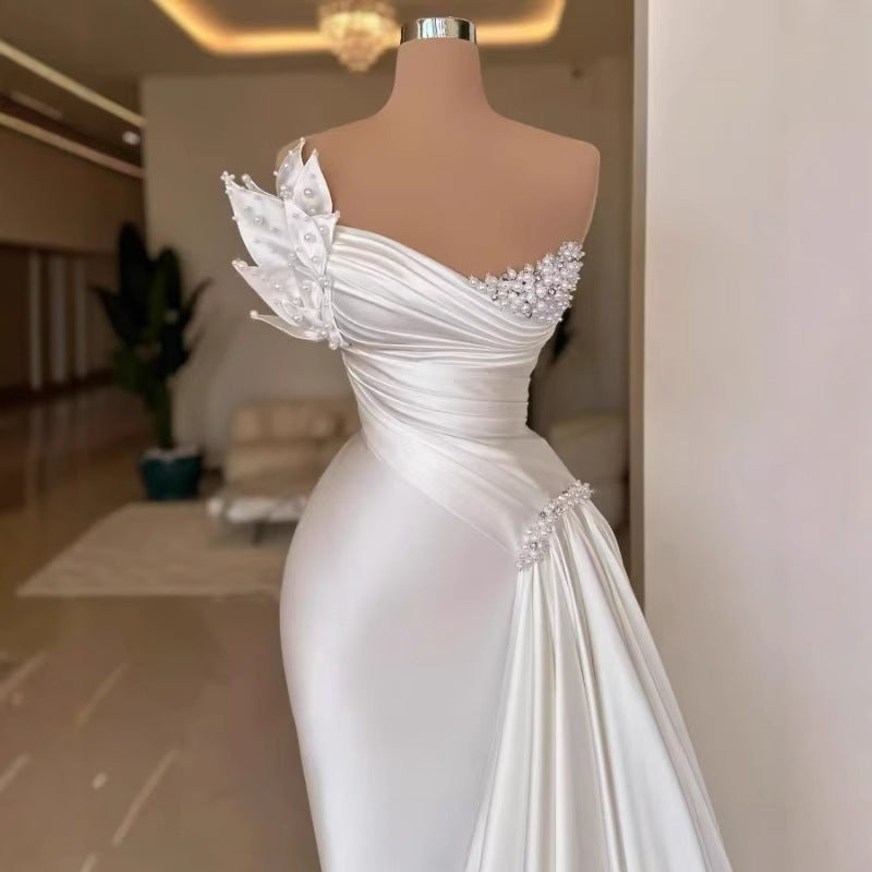 White Graceful Satin Simple Lightweight Wedding Dress Long Dress - kinko