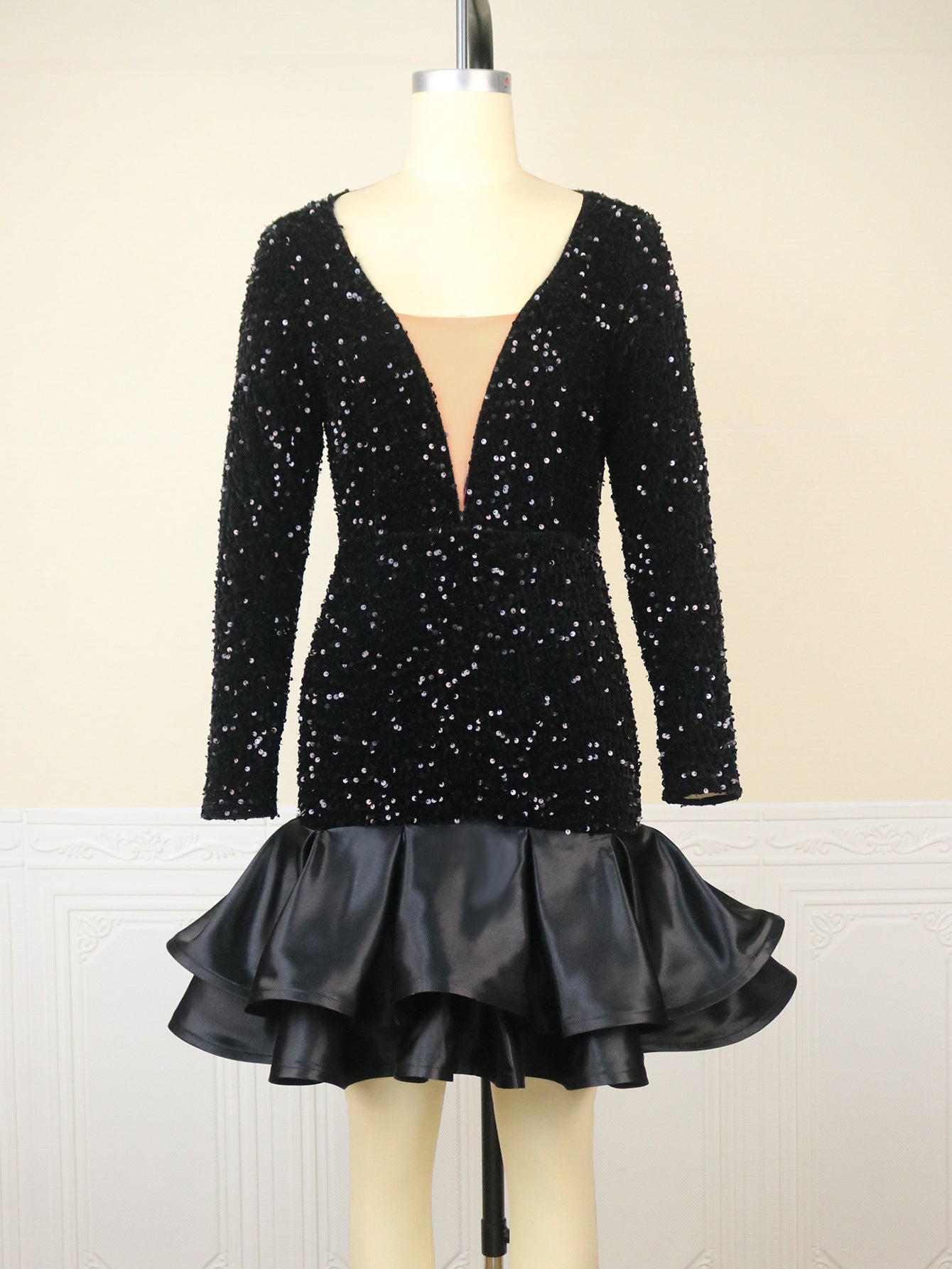See-through Deep V-neck Sequins Dress Banquet Ball Party Short Dress - kinko