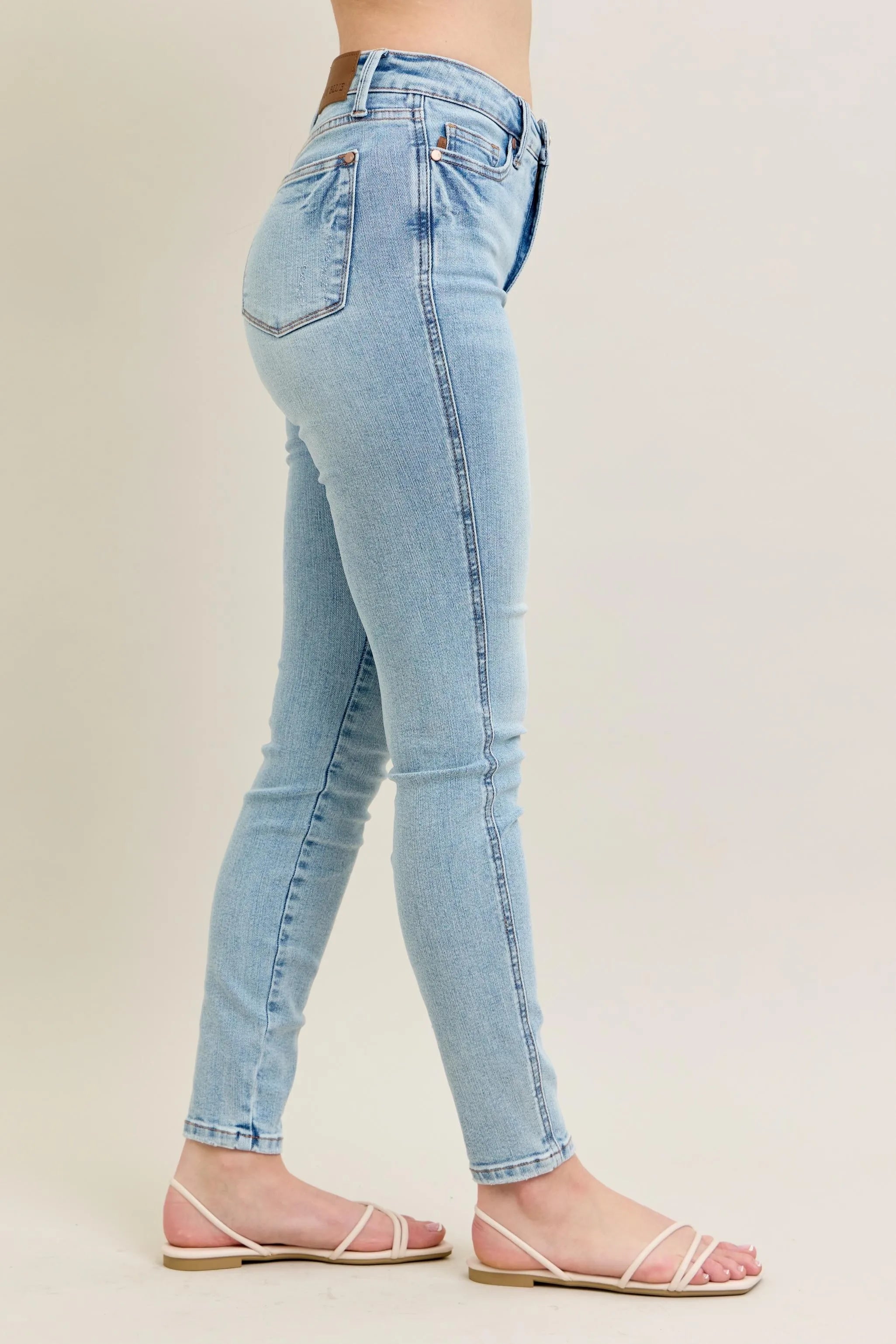 Judy Blue Full Size Mr Tummy Control Vintage Wash Skinny Jeans Plus Size - kinko