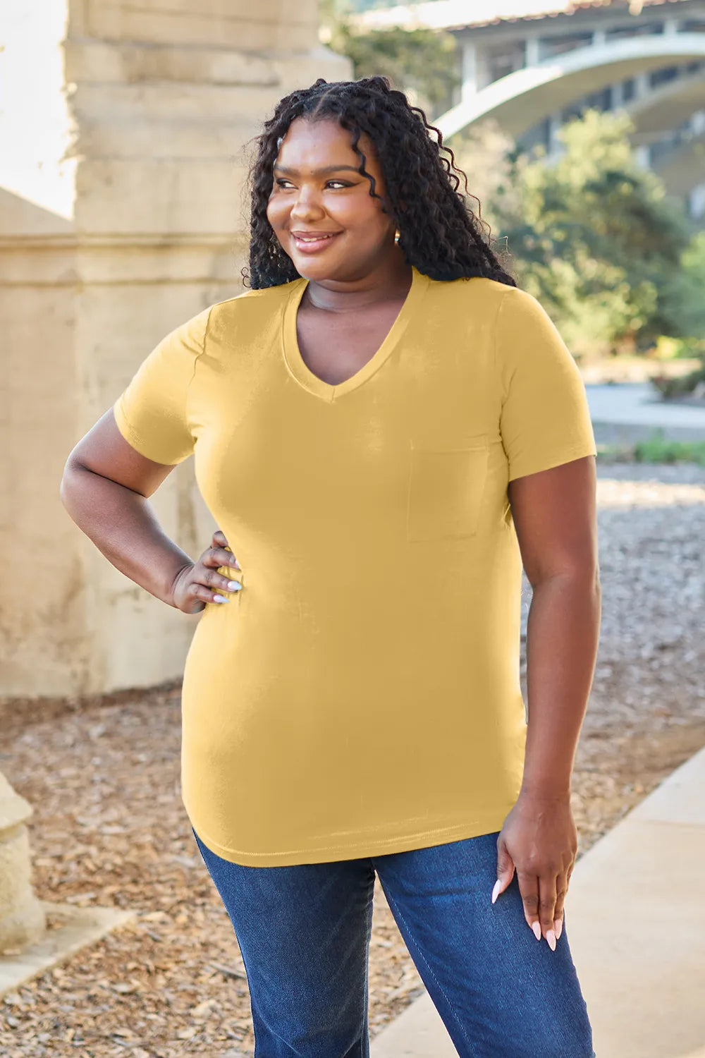 Basic Bae Bamboo Full Size V-Neck Short Sleeve T-Shirt - kinko