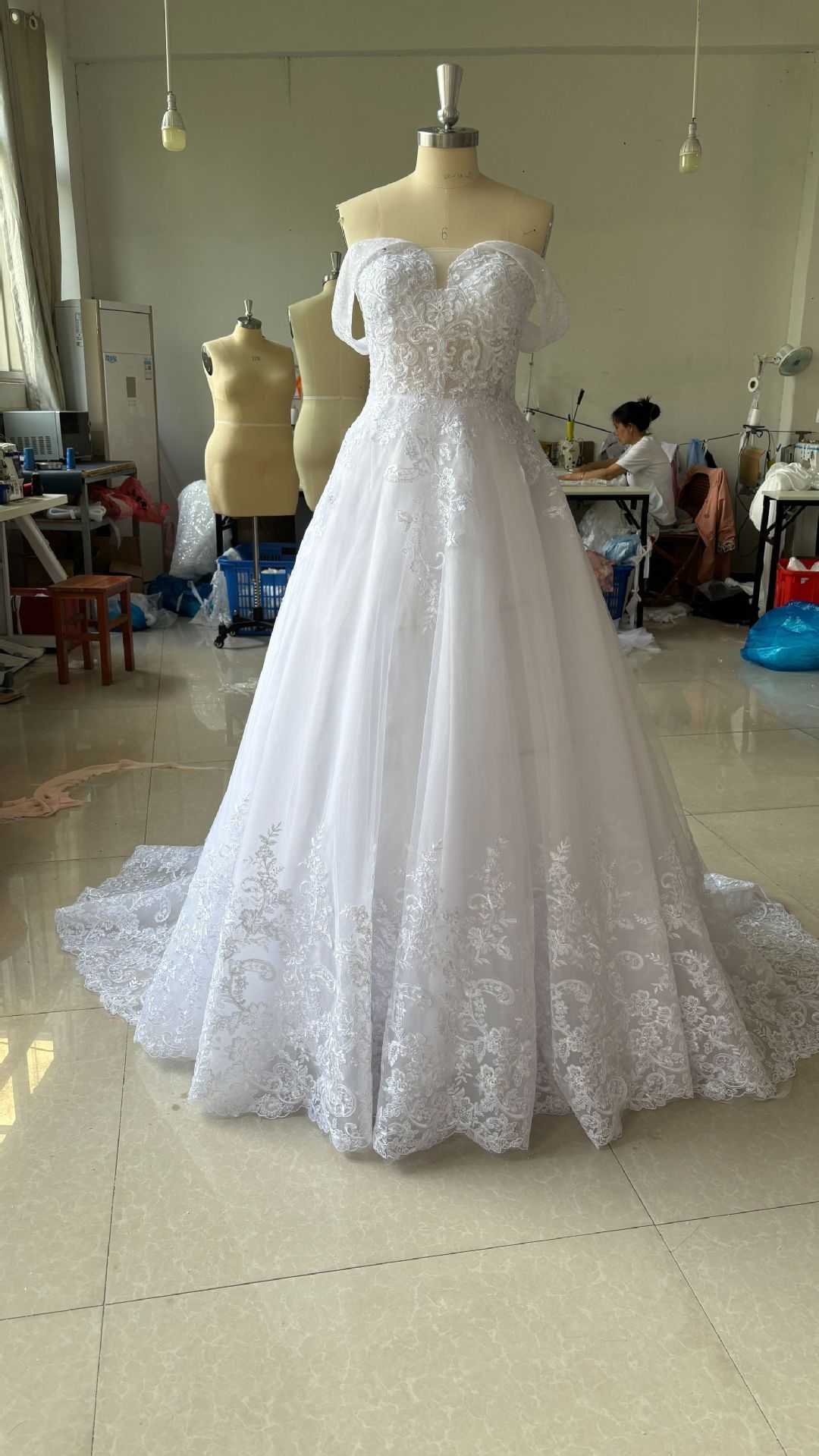 Off-shoulder Bridal Main Wedding Dress Elegant Court Style High-grade Luxury French Light Door Yarn - kinko