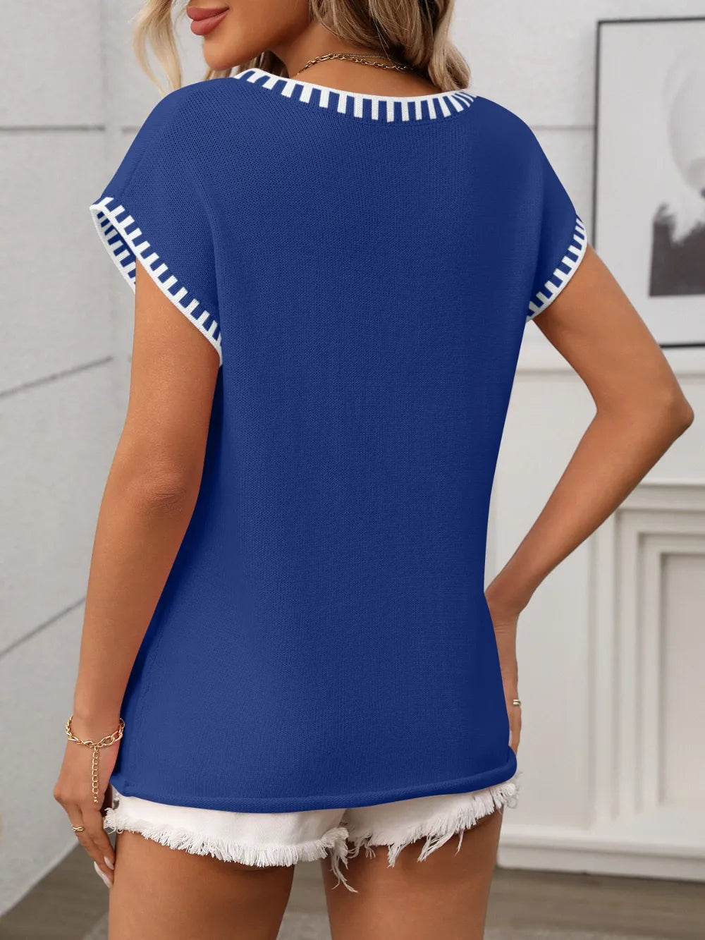 Contrast Trim V-Neck Short Sleeve Knit Top - kinko