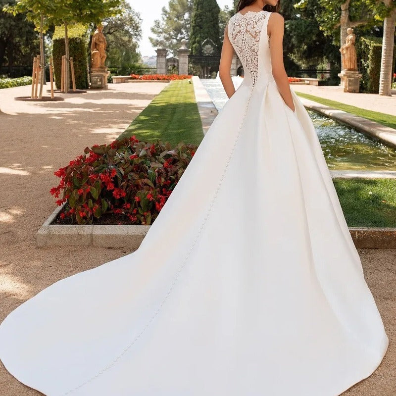French Retro Lace Advanced Texture Satin Slim Bridal Simple Elegant Trailing Wedding Dress - kinko