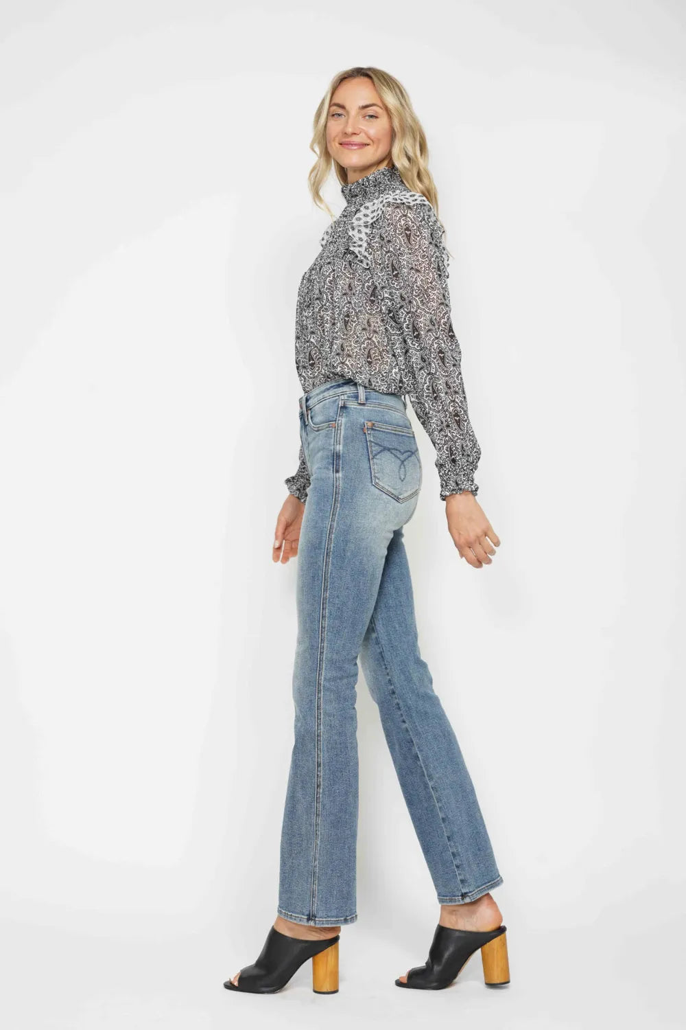 Judy Blue Full Size Tummy Control Back Embroidered Pocketed Bootcut Jeans Plus Size - kinko