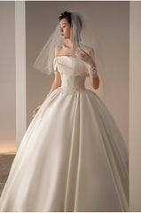 Women's Satin Off-shoulder Retro Fashion Trailing Wedding Dress - kinko