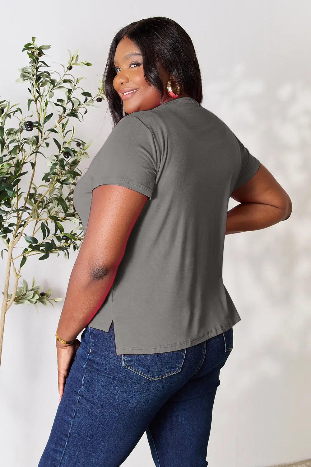 Basic Bae Full Size Round Neck Short Sleeve T-Shirt - kinko