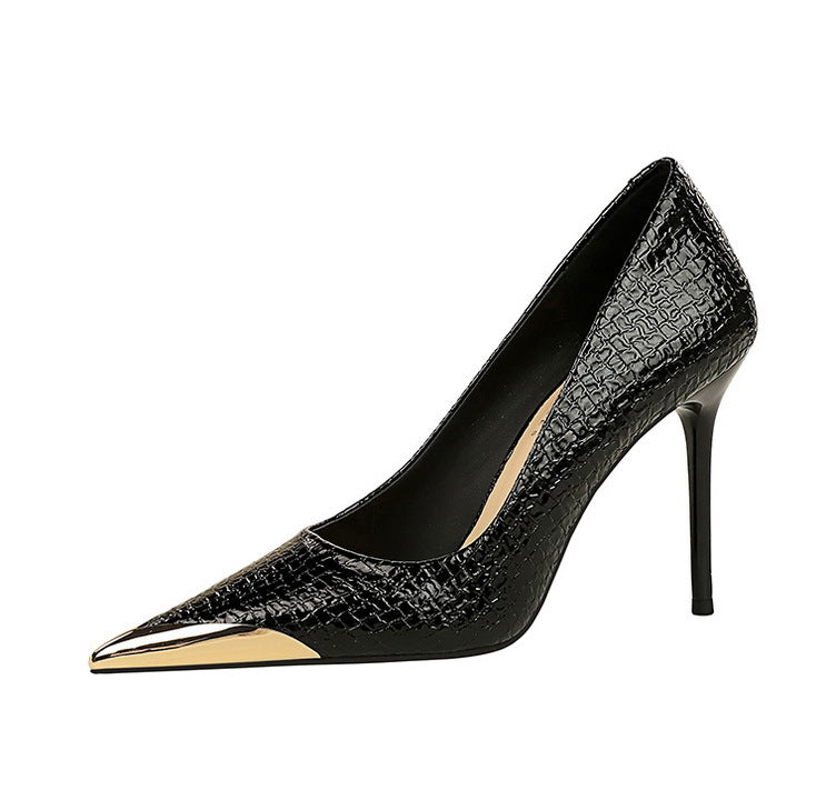 Retro High Heels Stiletto Heel Cocktail Women Shoes Snake Pattern Patent Leather Low Cut Metal Pointed High Heel Pumps - kinko Global Holdings inc