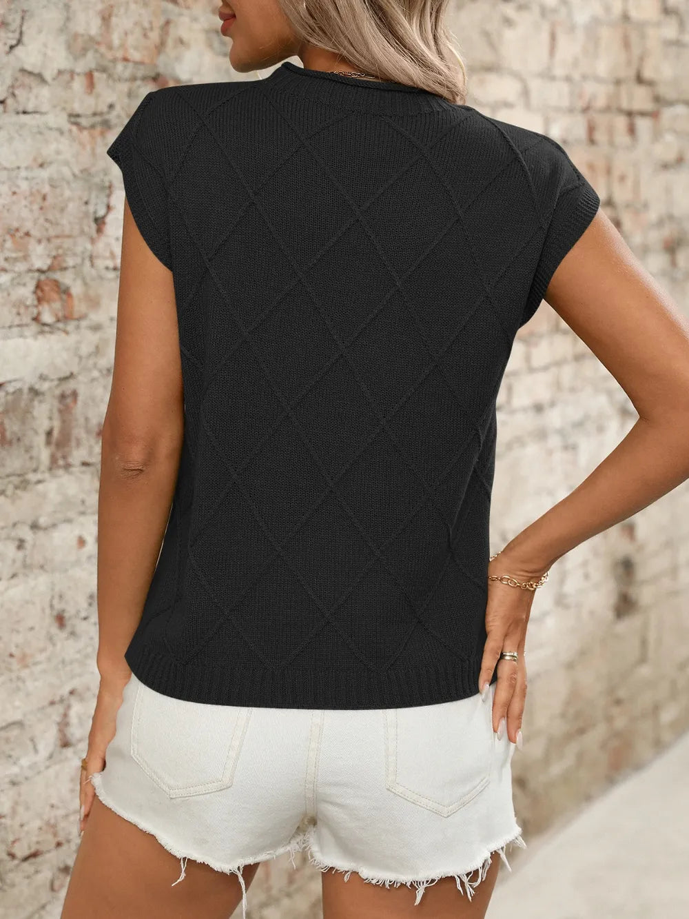 Round Neck Cap Sleeve Knit Top - kinko