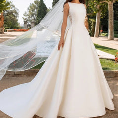 French Retro Lace Advanced Texture Satin Slim Bridal Simple Elegant Trailing Wedding Dress - kinko