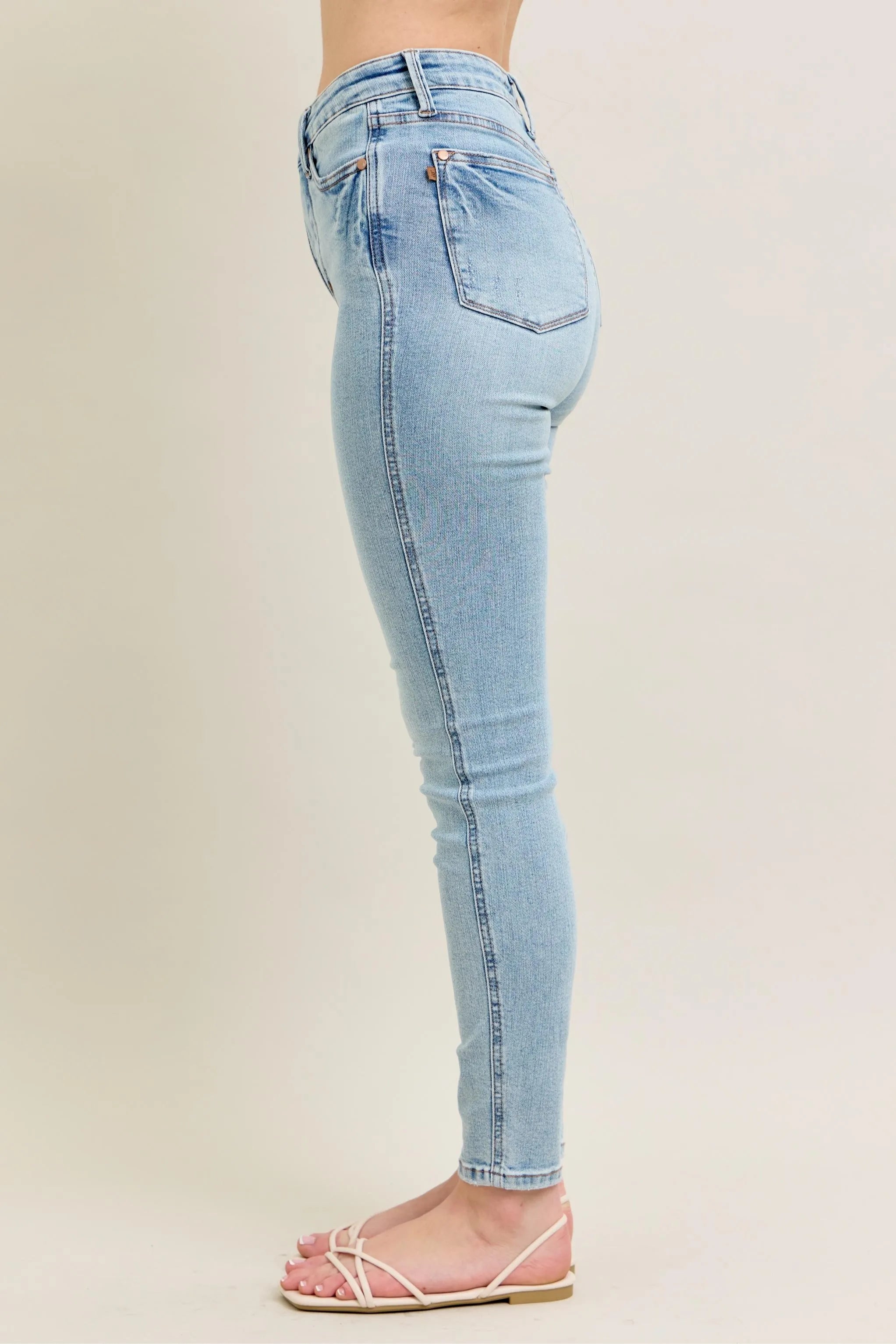 Judy Blue Full Size Mr Tummy Control Vintage Wash Skinny Jeans Plus Size - kinko