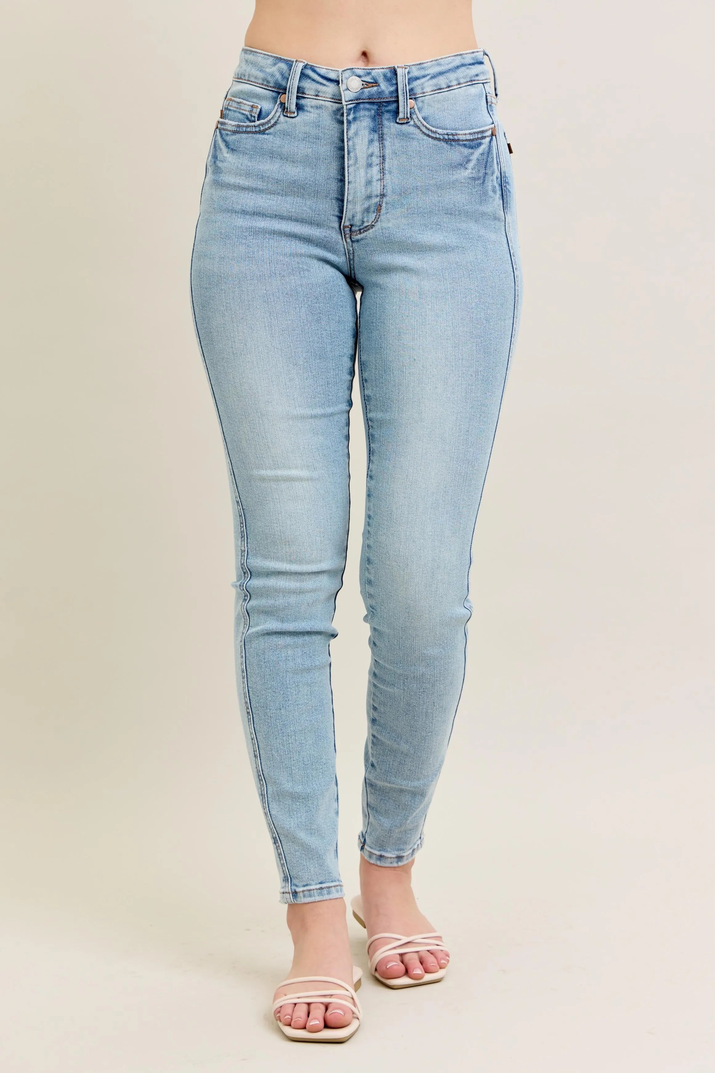 Judy Blue Full Size Mr Tummy Control Vintage Wash Skinny Jeans Plus Size - kinko
