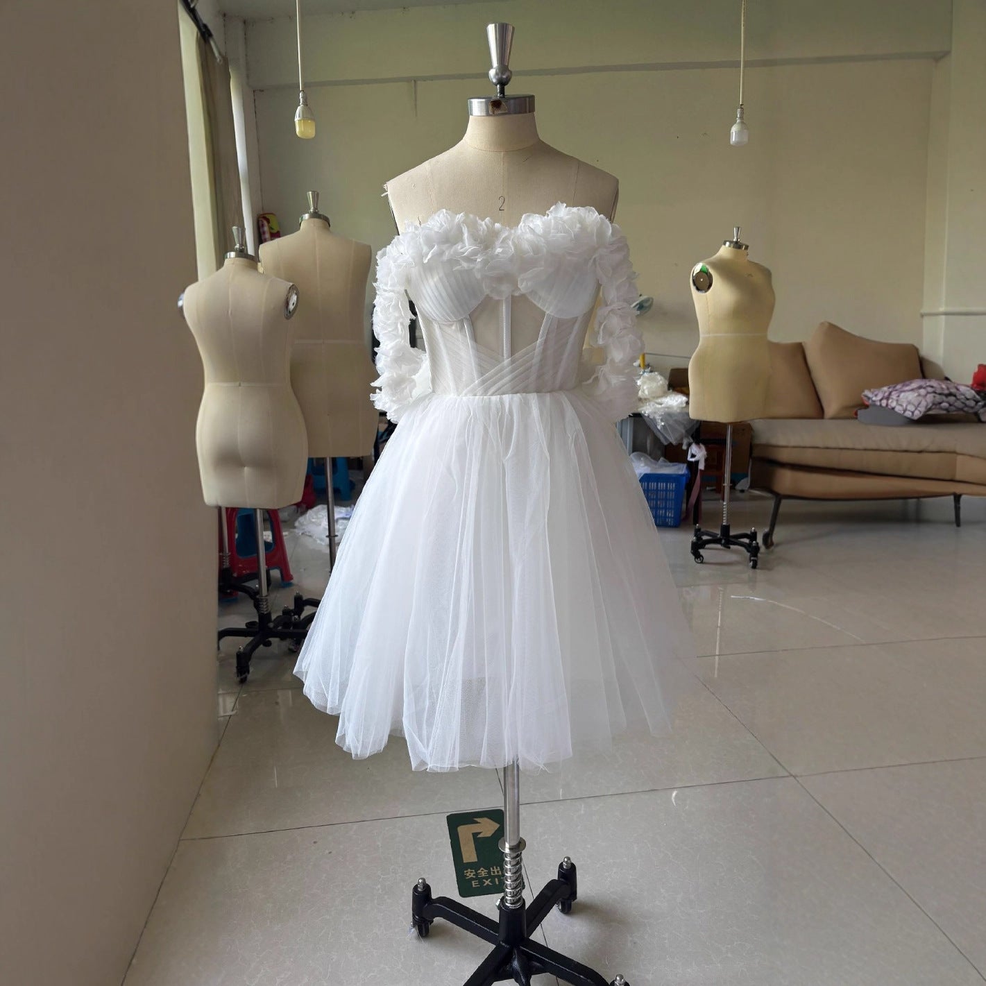 Lace Off-shoulder Mini Wedding Dress - kinko