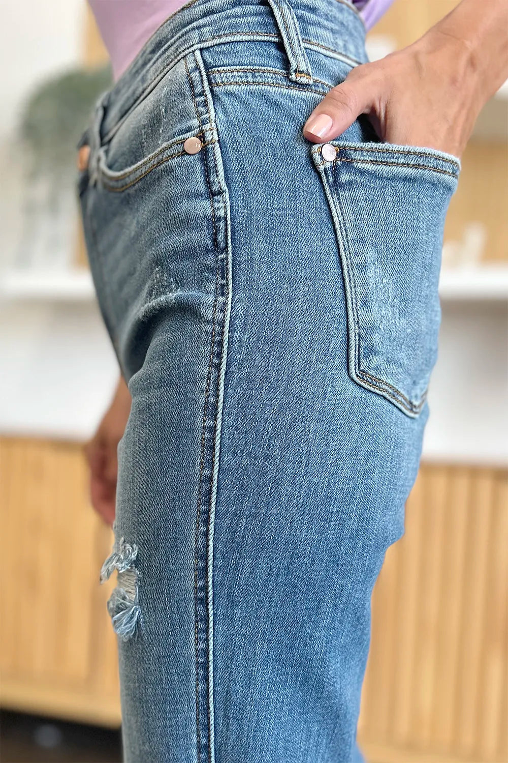 Judy Blue Full Size Distressed Raw Hem Bootcut Jeans - kinko