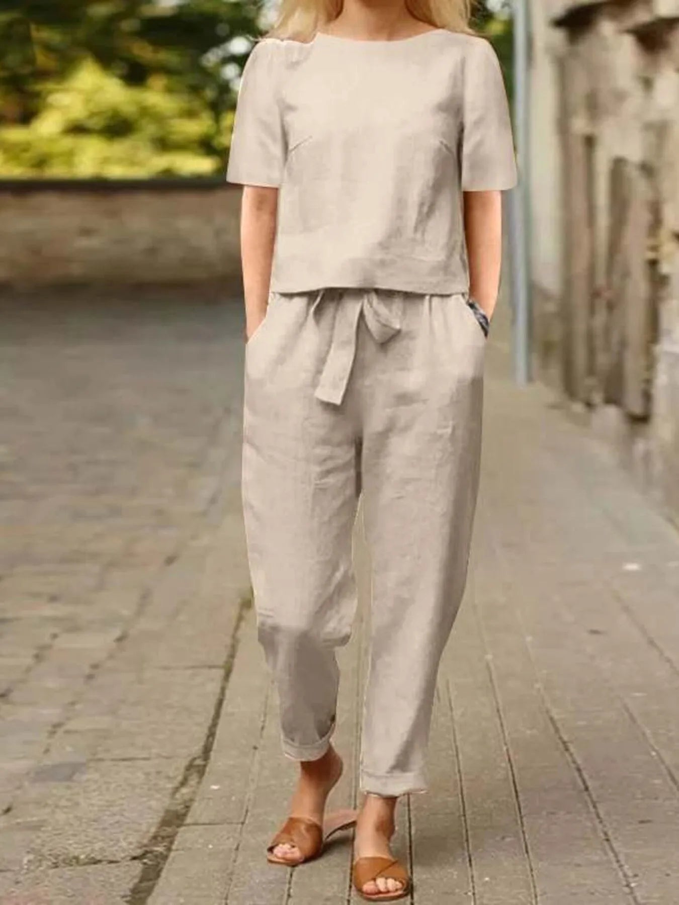Full Size Round Neck Short Sleeve Top and Pants Set Plus Size - kinko