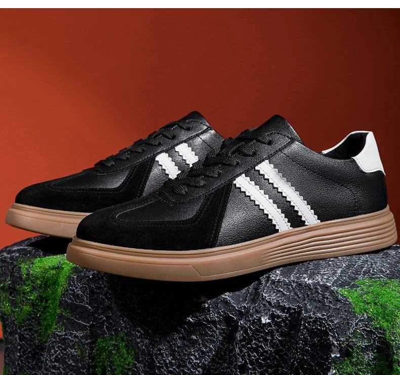 Shoes Men 2025 Trend Casual Sneakers Comfortable Lace Up Flats Tennis Shoe Breathable Walking Jogging Shoe