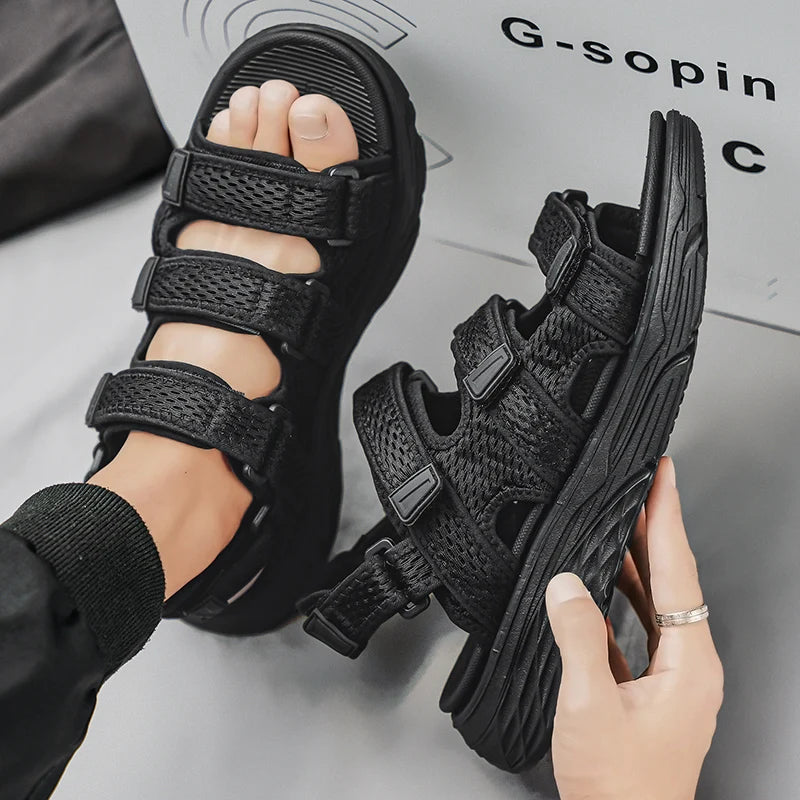 Sandals and casual shoes for men in summer, classic black breathable comfortable thick sole hot selling and explosive thick sole