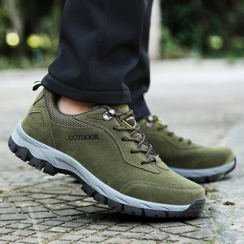 Hiking Shoes For Men In Autumn And Winter Men's Non-Slip Thick Sole Men's Travel Sports And Casual Shoes For Outdoor Comfortable