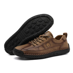 Men's business casual shoes with hand-stitched minimalist style