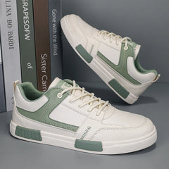 Men's shoes autumn new student board shoes leather surface fashionable sports and leisure shoes outdoor walking shoes large size