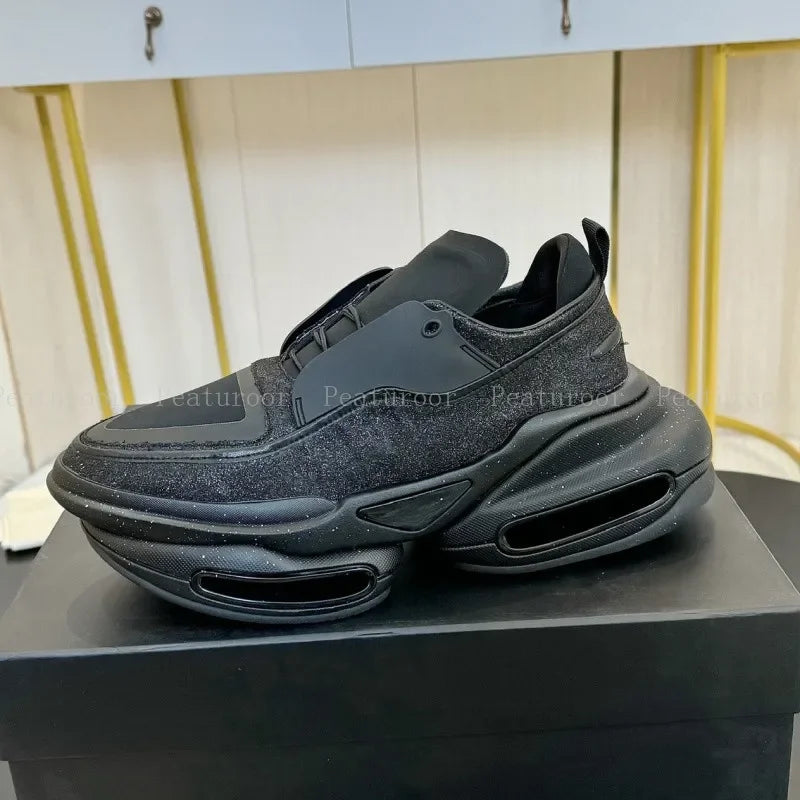 New  Men Sports Shoes Platform Sneakers Lace Up Running Casual Shoes Women Flats Loafers 35-46 Top Quality