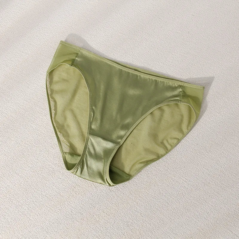 Women's Fashion and Sexy New Style Detachable Breathable Natural Mulberry Silk Underwear Set Sexy French Triangle Cup Underwear