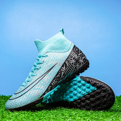 Professional soccer shoes for men and women; short studded, anti-slip for artificial grass, for competition and training