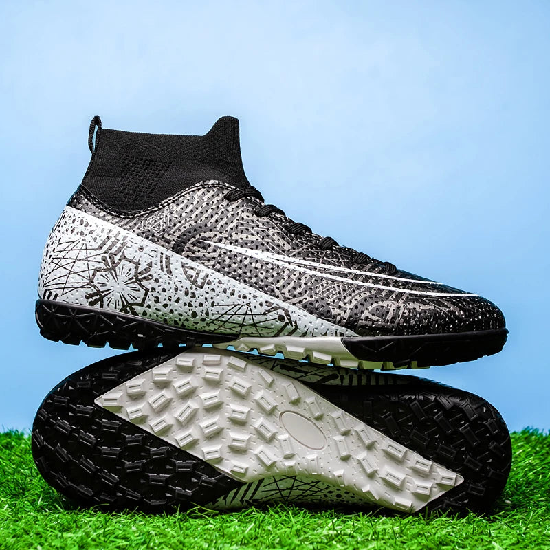 Professional soccer shoes for men and women; short studded, anti-slip for artificial grass, for competition and training