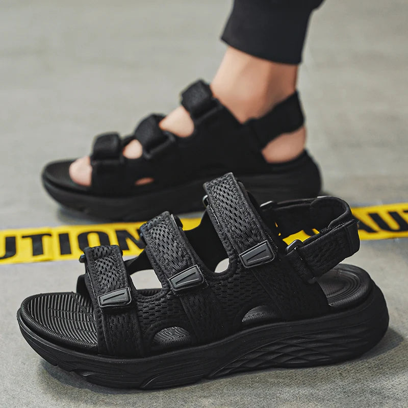 Sandals and casual shoes for men in summer, classic black breathable comfortable thick sole hot selling and explosive thick sole