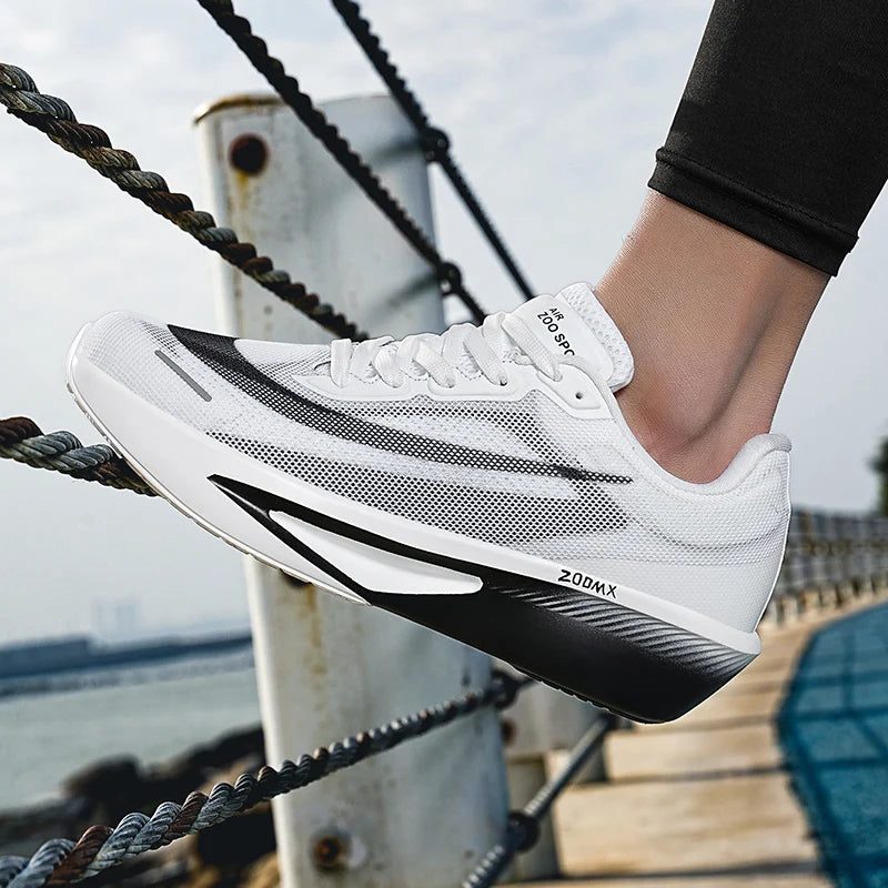 Men's sports shoes fashion versatile new four season breathable casual thick sole anti slip wear-resistant leisure sports shoes