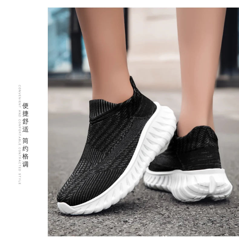 2025 Men Women Shoes Comfortable Sneakers for Men Women Fashion Light Casual Shoes Slip-on Plus Size Couple Shoes