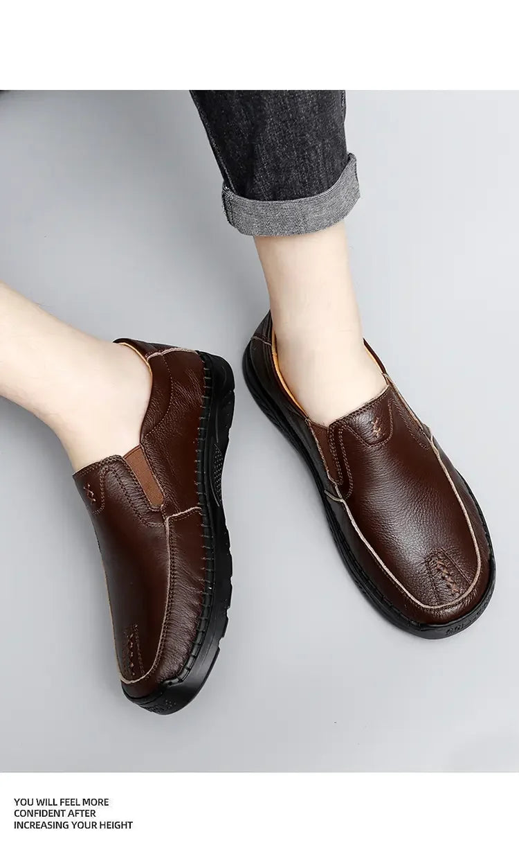 Leather Casual Sneakers for Men Handmade Shoes New Fashion Waterproof Fashion Trendy Male Driving Shoes Versatile Hiking Shoes