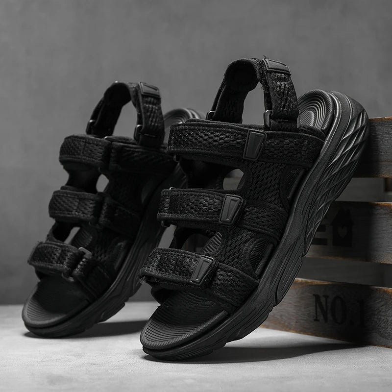 Sandals and casual shoes for men in summer, classic black breathable comfortable thick sole hot selling and explosive thick sole