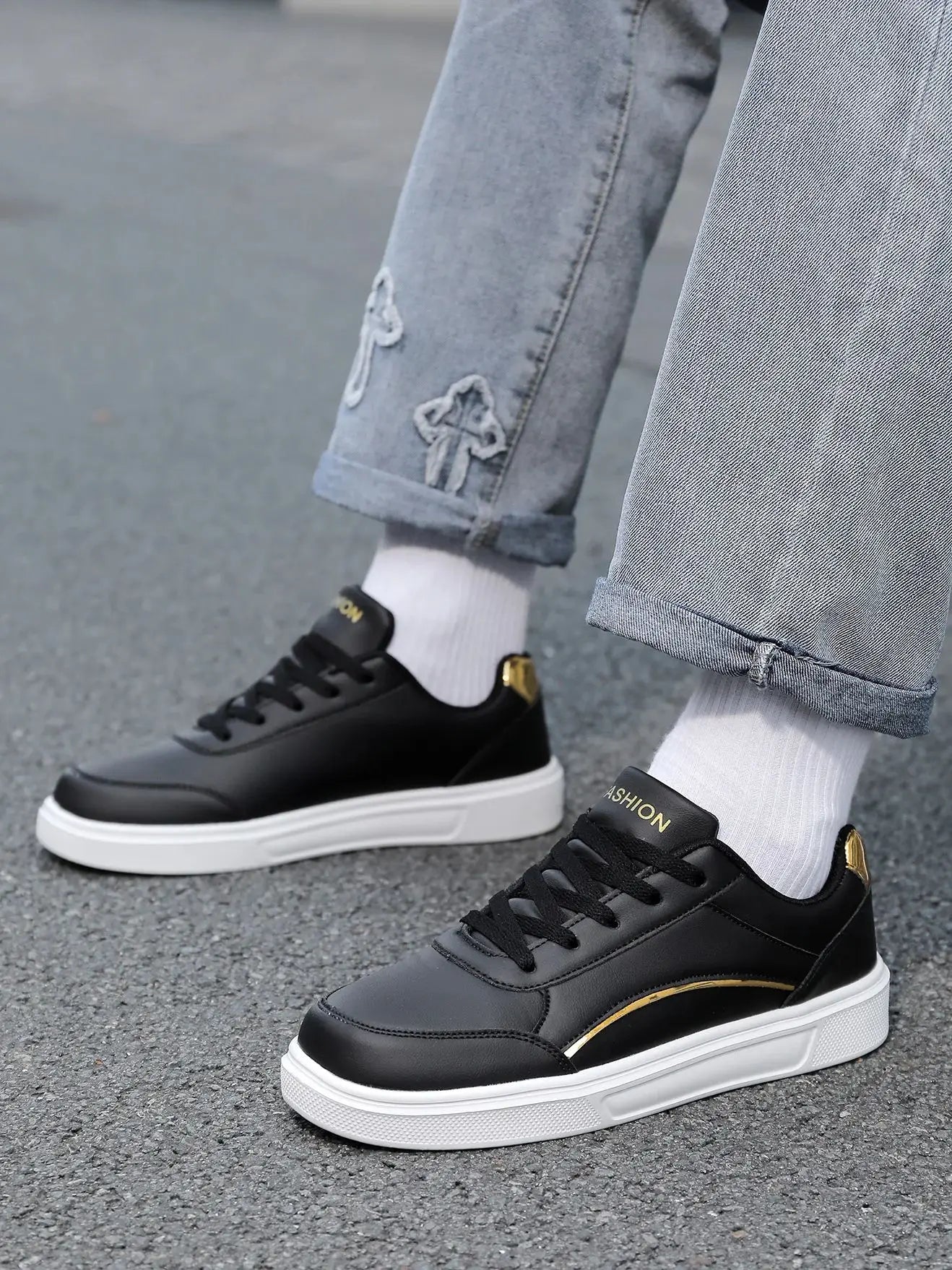 Men's Sneakers Summer New Couple Casual Shoes Lightweight Breathable Wear-Resistant Non-Slip Sports Shoes for Women