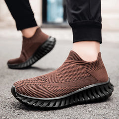 2025 Men Women Shoes Comfortable Sneakers for Men Women Fashion Light Casual Shoes Slip-on Plus Size Couple Shoes