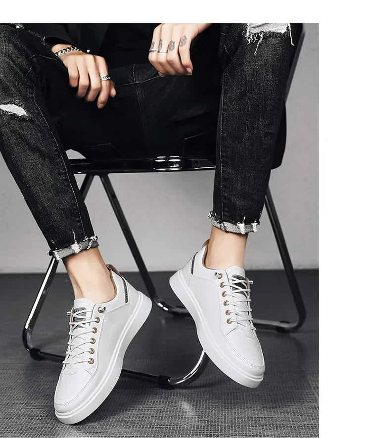Men's Casual Walking Shoes Lightweight Flat Round Toe Trendy Lace-up New Sporty Style Four-season Color-blocked Board Shoes