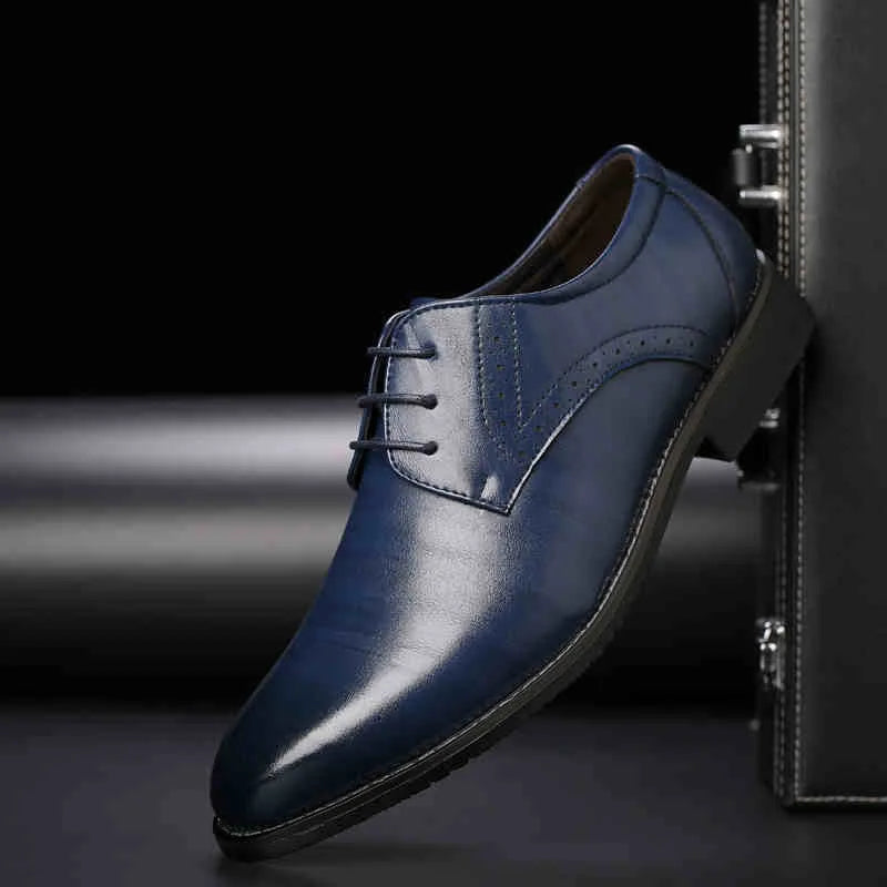 2025 Men Dressing Shoes Formal for Men's Casual Shoe Leather Social Wedding Designer Pointed Toe Black Office Winter Shoes