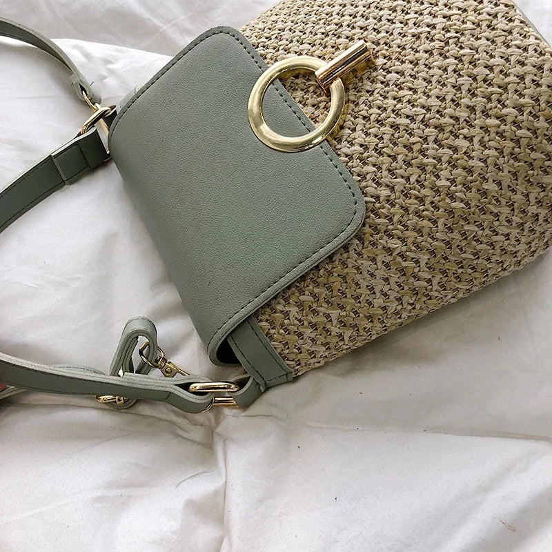 Beach Vacation Woven Women's Bag 2023 New Fashion Trend Korean Version Versatile Fashion Handheld Crossbody Bucket Bag