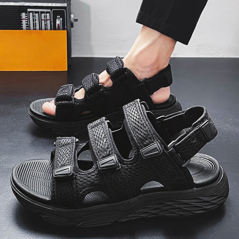Sandals and casual shoes for men in summer, classic black breathable comfortable thick sole hot selling and explosive thick sole