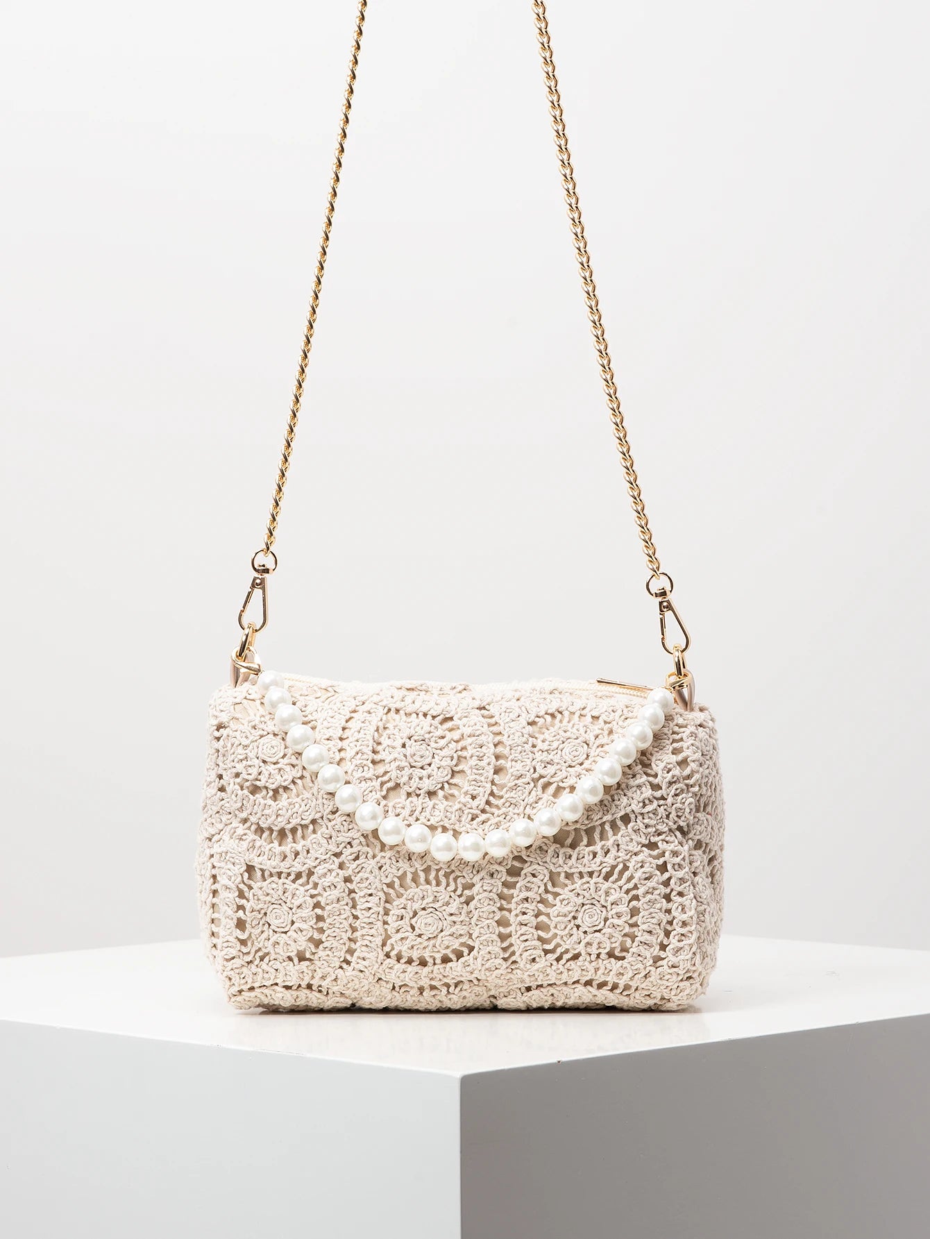 Boho Beach Bags for Women，Pearl Bag，Wicker Bag，Premiun Style Tote Bags for Ladies，Vacaition Outfits Women，Travel Must Haves