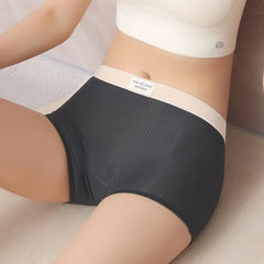 נשים תחתוני משי קרח לנשימה גבירותיי בטיחות קצר מכנסיים נשיים חלקים תחתונים מהירים יבשים Boyshorts נוחים בוקסר