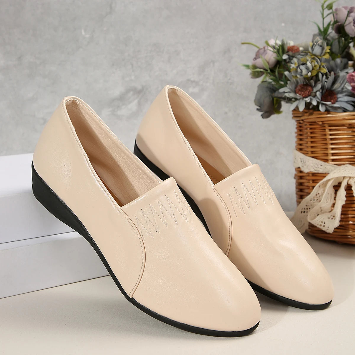 Woman Shoes for Ladies Shoes on Offer Free Shipping Designer Sneakers Woman 2024 Trend Women's Footwear Casual Sneaker Sport