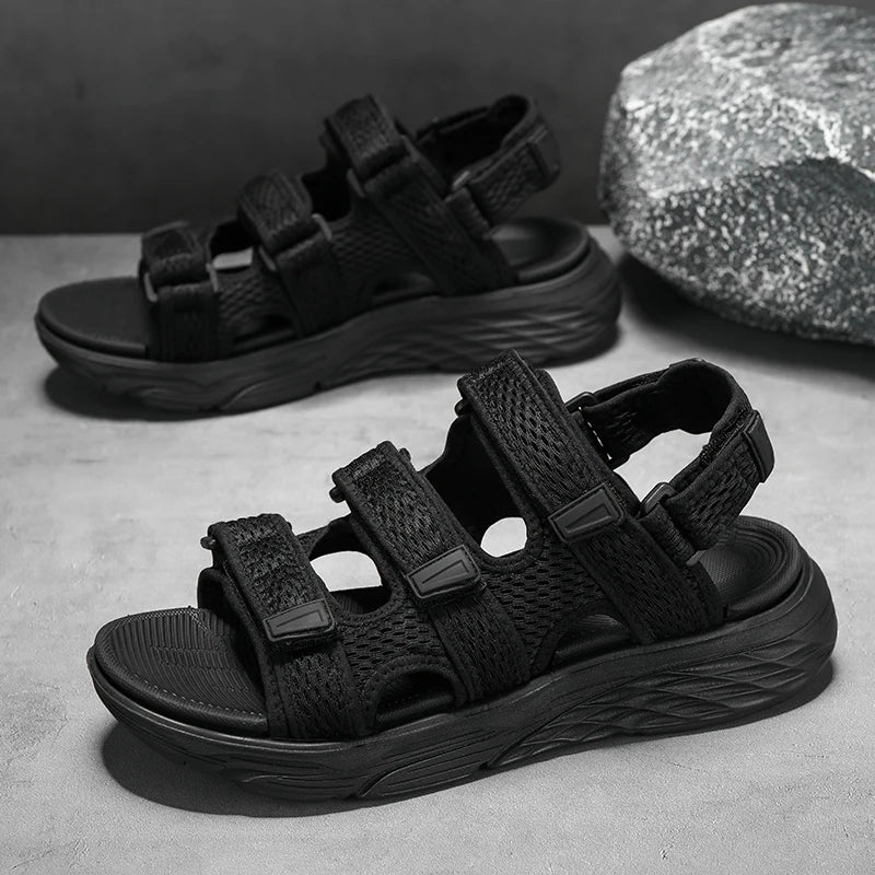 Sandals and casual shoes for men in summer, classic black breathable comfortable thick sole hot selling and explosive thick sole