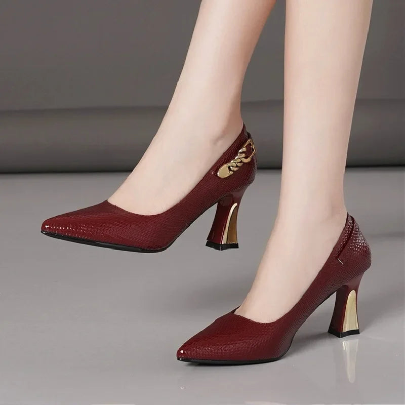 Women Luxury Black Patent Leather Soft Stiletto Heel Shoes for Office Female Fashion Comfortable Party Pumps Zapatos De Mujer