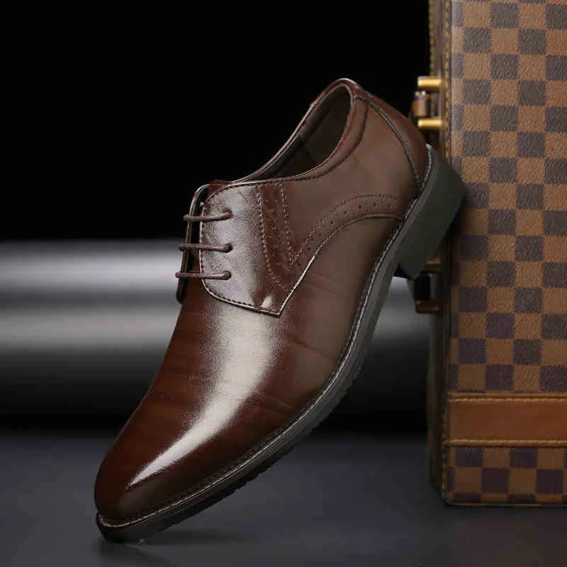 2025 Men Dressing Shoes Formal for Men's Casual Shoe Leather Social Wedding Designer Pointed Toe Black Office Winter Shoes