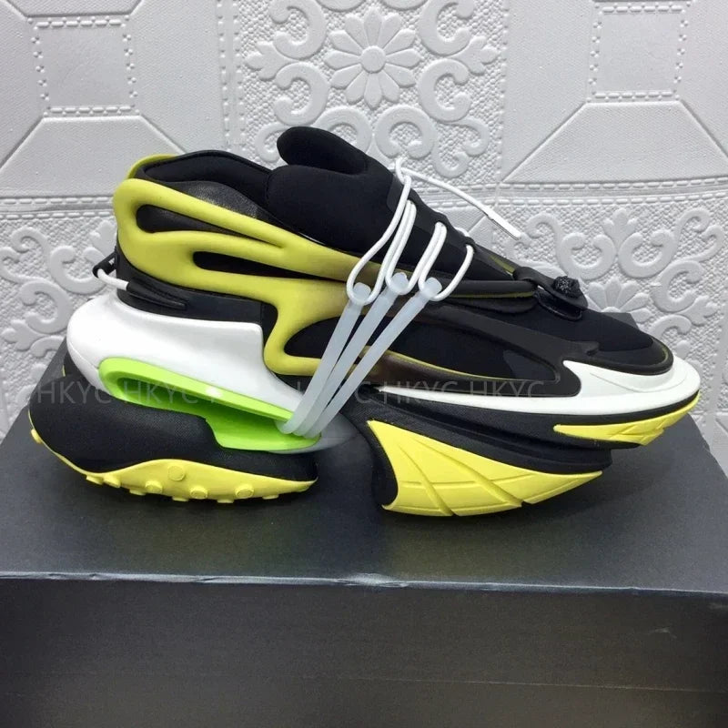 2025 Trendy Men Sports Shoes Platform Sneakers Lace Up Gradient Colors Running Casual Walking Shoes Women Flats Loafers
