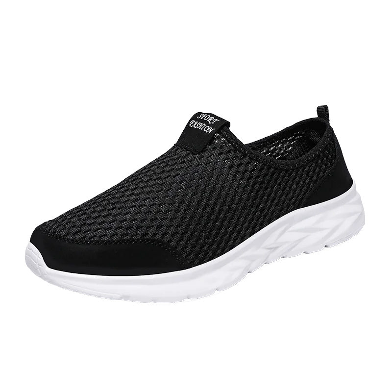 Men's Casual Sports Shoes Lightweight and Large-sized with A Round Toe Color-blocked Mesh Breathable Soft Sole Wearable Style