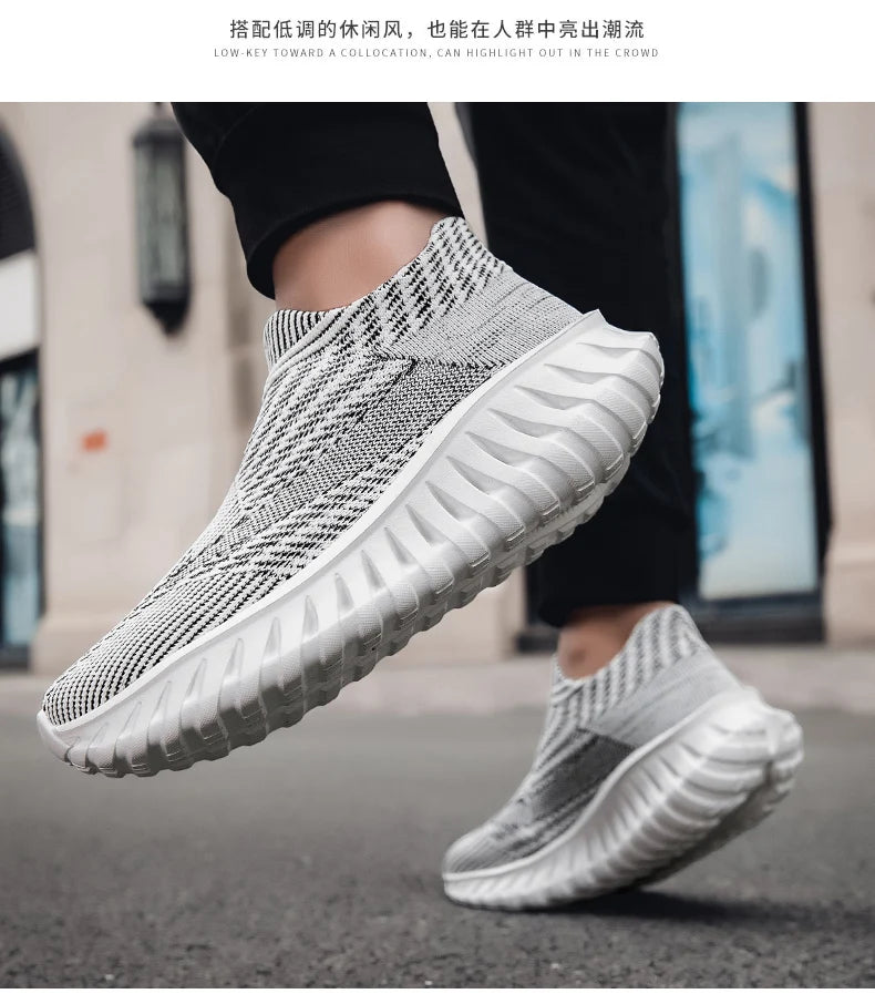 2025 Men Women Shoes Comfortable Sneakers for Men Women Fashion Light Casual Shoes Slip-on Plus Size Couple Shoes