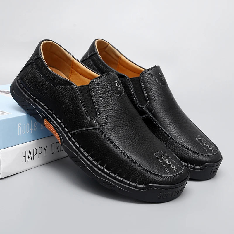 Leather Casual Sneakers for Men Handmade Shoes New Fashion Waterproof Fashion Trendy Male Driving Shoes Versatile Hiking Shoes