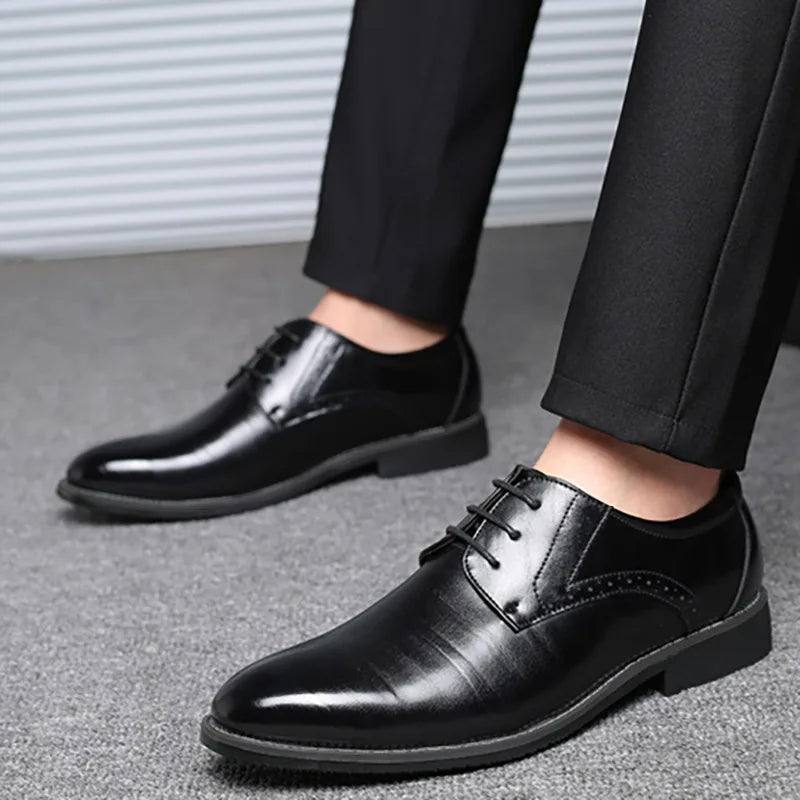 2025 Men Dressing Shoes Formal for Men's Casual Shoe Leather Social Wedding Designer Pointed Toe Black Office Winter Shoes